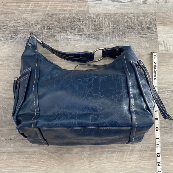 Kenneth Cole Reaction Handbag - Picture 2 of 5